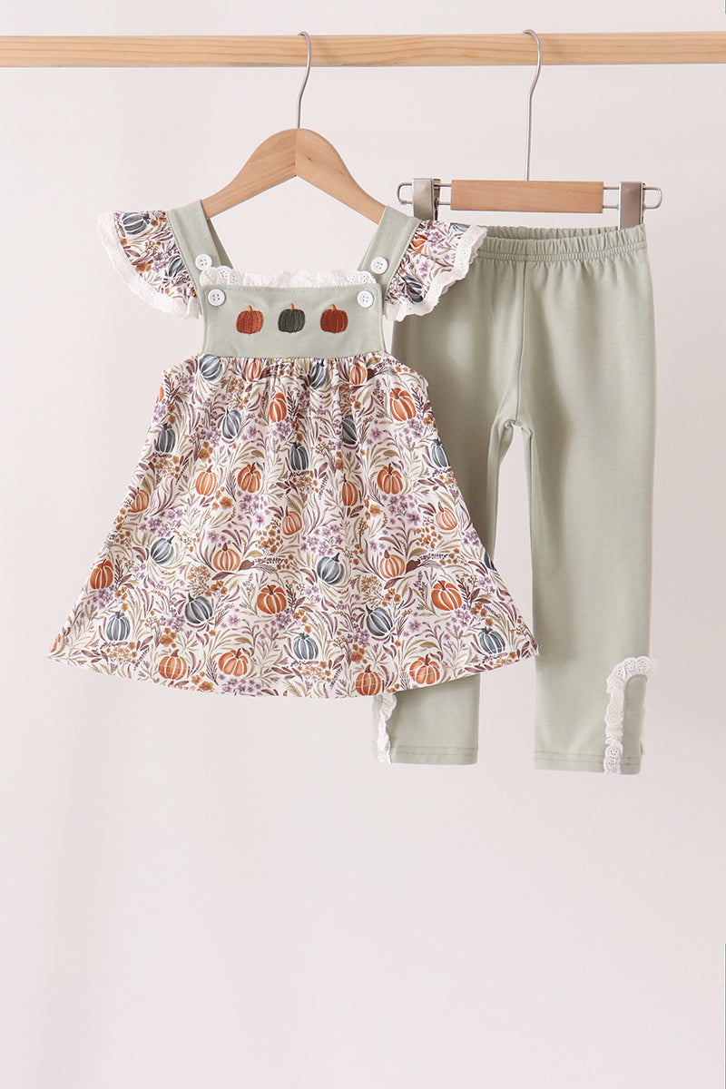 Pumpkin Embroidery Lace Ruffle pants set
