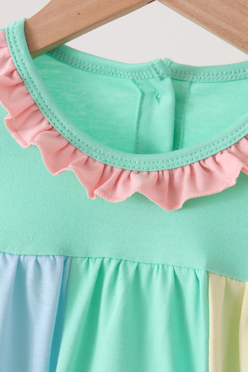 Colorblock character applique ruffle bloomer set