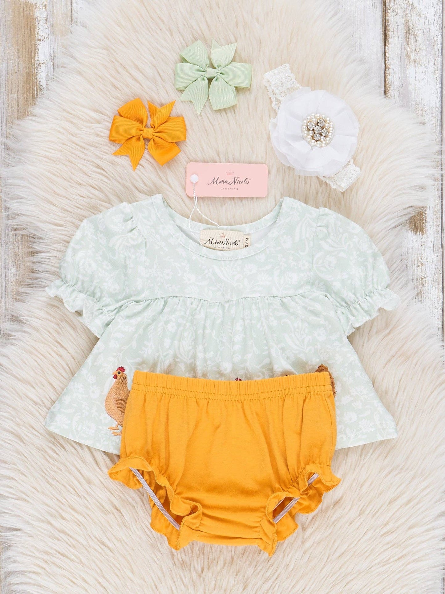 Golden Chicken Party Bloomers Outfit